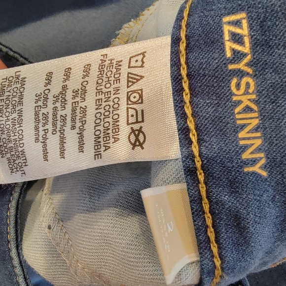 Michael Kors Izzy Skinny Jeans Size 2 NWT! MEDIUM Wash - Picture 14 of 17